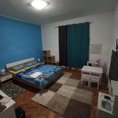 Marinoitonizadar Apartment *
